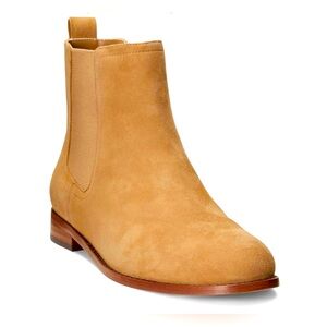NWT ~ Lauren Ralph Lauren “Brylee” Women’s
Suede Ankle Chelsea Boots.